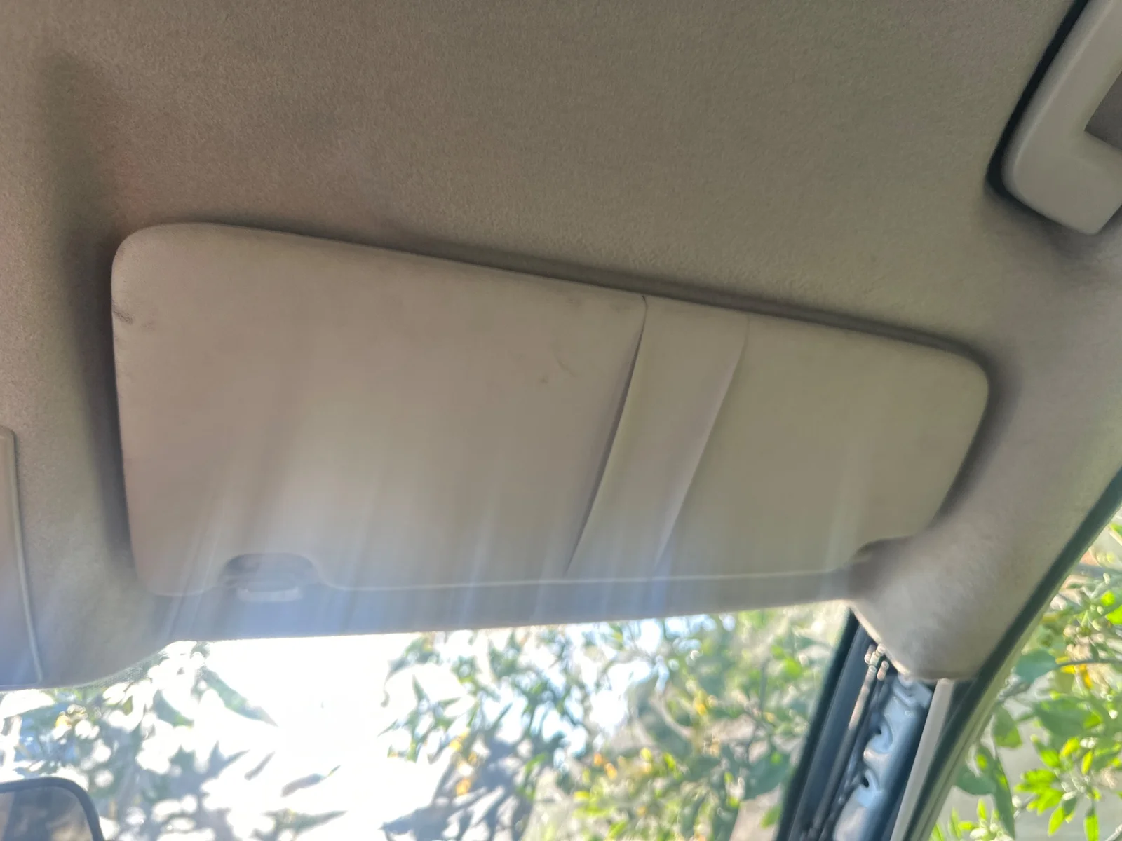 Foto de PARASOL DERECHO FORD FOCUS C-MAX (CAP)(2003) 1.6 TDCi CAT (109 CV / 80 KW)