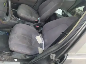 Foto de ASIENTO DELANTERO IZQUIERDO MERCEDES-BENZ CLASE A (BM 168) 1.4 CAT (82 CV / 60 KW)