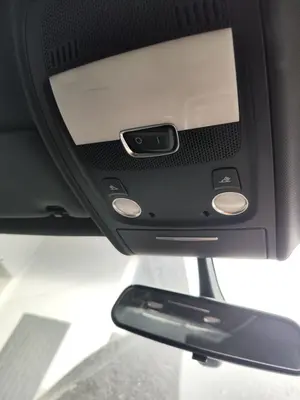 Foto de LUZ INTERIOR AUDI A4 BERLINA (8K2) 2.0 16V TDI (143 CV / 105 KW)