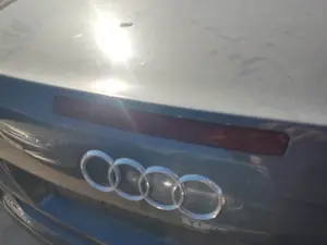 Foto de LUZ CENTRAL DE FRENO AUDI A4 CABRIOLET (8H) 2.5 V6 24V TDI (163 CV / 120 KW)