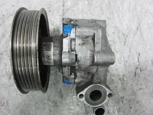 Foto de BOMBA DIRECCION PORSCHE CAYENNE (TIPO 92A) 3.0 V6 TDI CAT (239 CV / 176 KW) referencia 059145255G foto 3