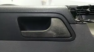 Foto de MANETA INTERIOR DELANTERA DERECHA VOLKSWAGEN T5 TRANSPORTER FURGÓN/COMBI (7H) 1.9 TDI CAT (AXB) (105 CV / 77 KW) referencia 7H0837618