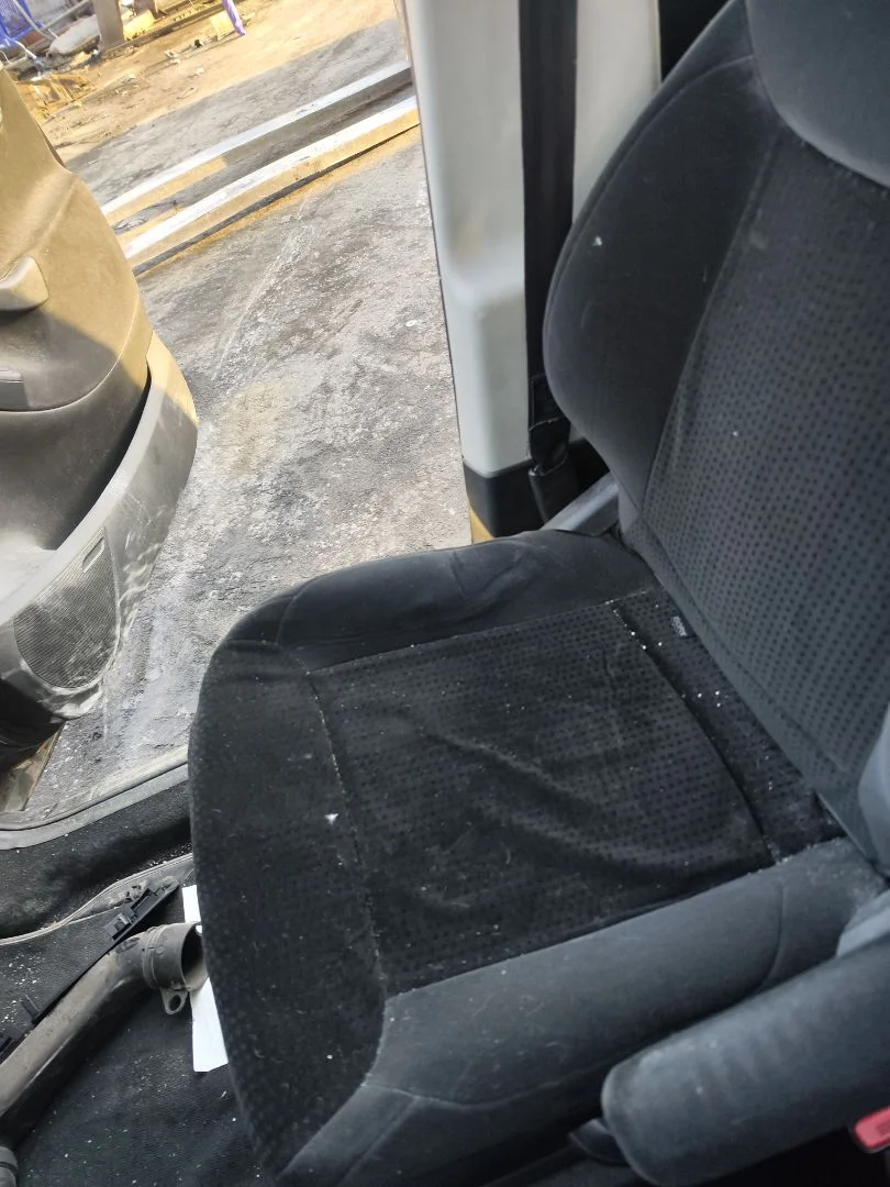 Foto de ASIENTO DELANTERO DERECHO CITROEN GRAND C4 PICASSO 1.6 16V HDi FAP (109 CV / 80 KW)