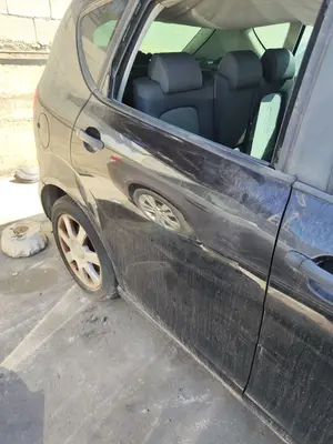 Foto de PUERTA TRASERA DERECHA SEAT ALTEA (5P1) 1.9 TDI (105 CV / 77 KW) referencia 5P0833056A