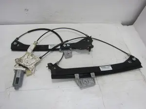 Foto de ELEVALUNAS DELANTERO DERECHO MERCEDES-BENZ CLK (BM 209) CABRIO 3.2 V6 18V CAT (218 CV / 160 KW) referencia A2308200942