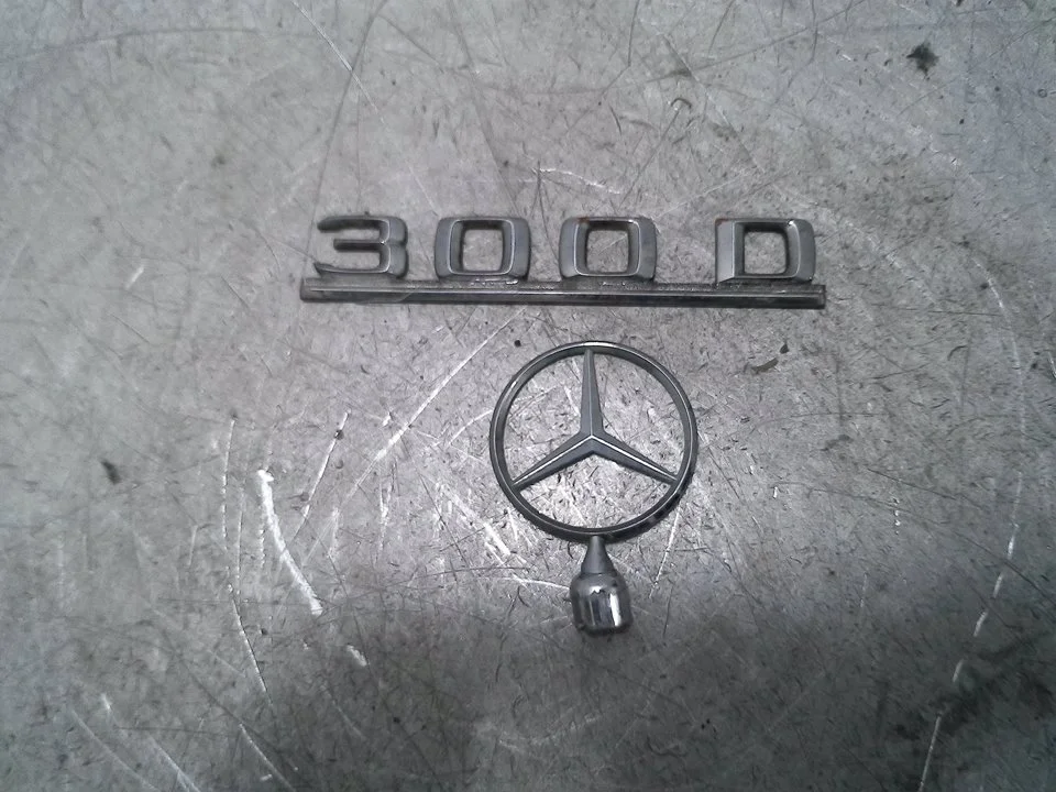 Foto de NO IDENTIFICADO MERCEDES-BENZ CLASE 124 (BM 124) BERLINA 3.0 Diesel (113 CV / 83 KW)