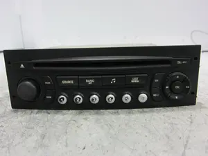 Foto de SISTEMA AUDIO / RADIO CD FIAT II SCUDO (272) COMBI 2.0 JTDM (120 CV / 88 KW) referencia 96662669XT04