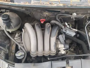 Foto de MOTOR COMPLETO MERCEDES-BENZ CLASE A (BM 169) 1.5 CAT (95 CV / 70 KW)