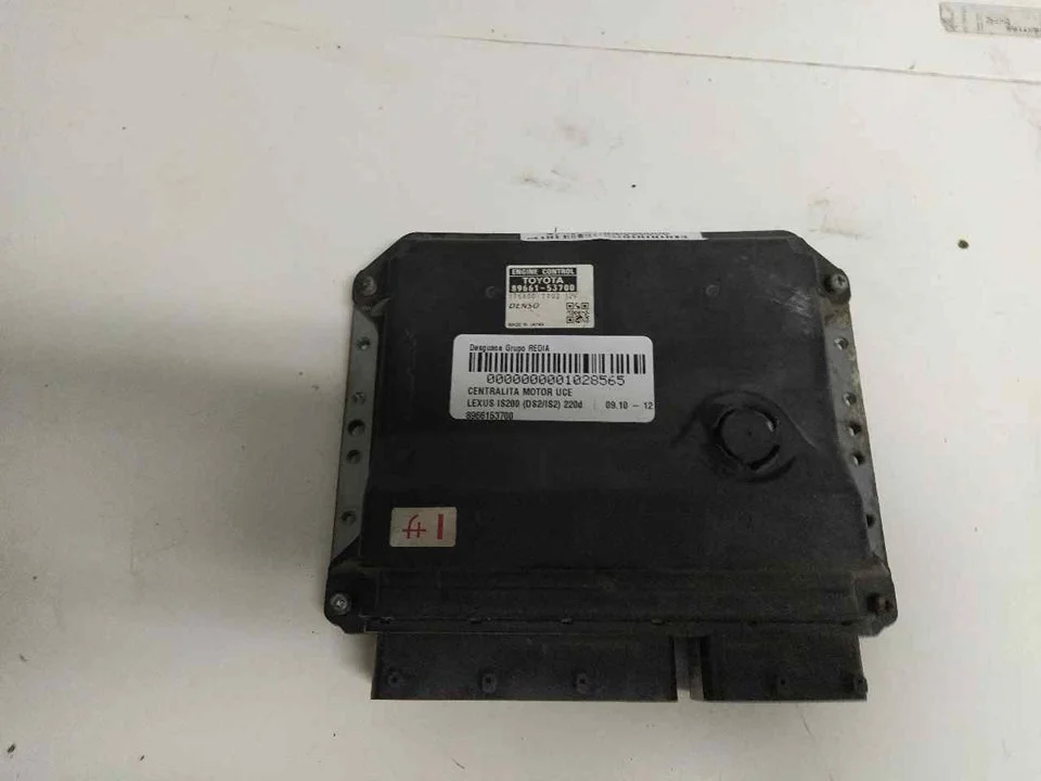 Foto de CENTRALITA MOTOR UCE LEXUS IS (DS2/IS2) 2.2 D-CAT (177 CV / 130 KW) referencia 8966153700