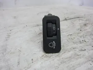 Foto de INTERRUPTOR PEUGEOT 206 + 1.1  (60 CV / 44 KW) referencia 19256991