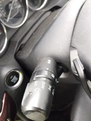 Foto de MANDO LUCES MAZDA 6 BERLINA (GJ) 2.2 Turbodiesel CAT (175 CV / 129 KW)