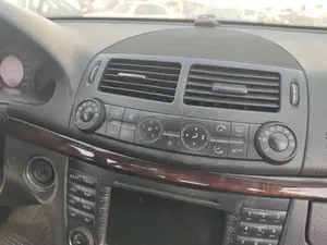 Foto de MANDO CLIMATIZADOR MERCEDES-BENZ CLASE E (BM 211) BERLINA referencia 2118300090 foto 2