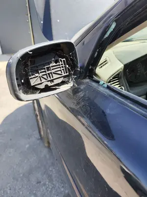 Foto de RETROVISOR IZQUIERDO VOLVO S60 BERLINA 2.4 Diesel (126 CV / 93 KW) referencia 30634098