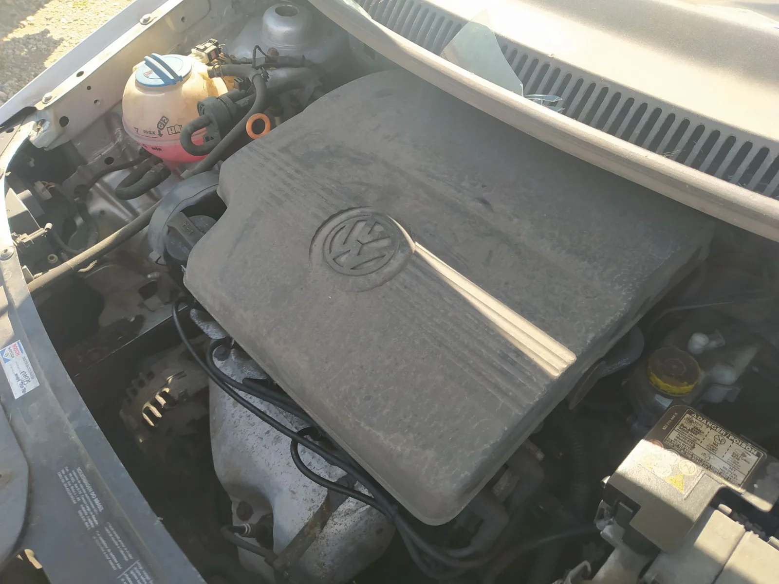 Foto de TUBO PRESION DIRECCION ASISTIDA VOLKSWAGEN FOX (5Z1)(04.2005) 1.4 (75 CV / 55 KW)