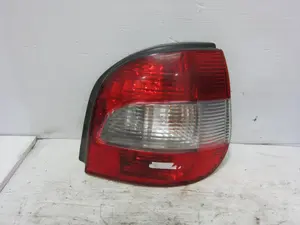 Foto de PILOTO TRASERO DERECHO RENAULT SCENIC I (JA...) 1.6 16V (107 CV / 79 KW) referencia 7700428055 foto 1