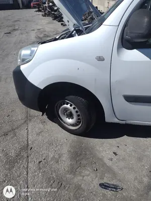 Foto de ALETA DELANTERA IZQUIERDA RENAULT KANGOO II (F/KW0) 1.5 dCi Diesel FAP (90 CV / 66 KW) foto 2