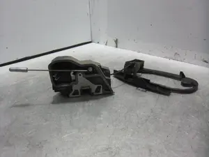 Foto de CERRADURA PUERTA TRASERA DERECHA BMW SERIE 7 (E65/E66) 3.0 Turbodiesel CAT (218 CV / 160 KW) referencia 7154630