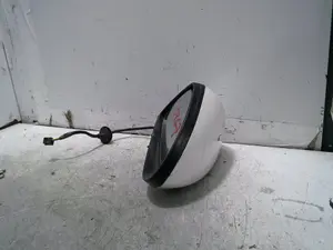 Foto de RETROVISOR DERECHO OPEL CORSA E 1.2 (69 CV / 51 KW) referencia 468436661 foto 2