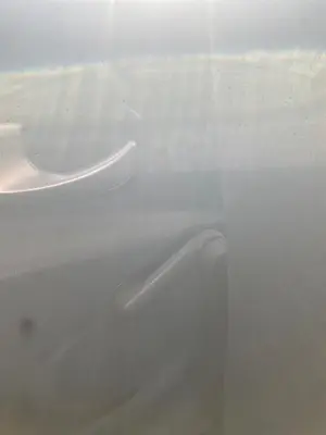 Foto de MANETA ELEVALUNAS TRASERA IZQUIERDA RENAULT CLIO III 1.2 16V (75 CV / 55 KW)