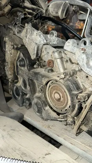 Foto de MOTOR COMPLETO CITROEN C3 referencia 8HZ foto 3