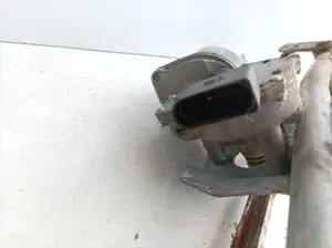Foto de MOTOR LIMPIA DELANTERO VOLKSWAGEN GOLF IV BERLINA (1J1)(10.1997) referencia 1J1955113B foto 3