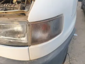 Foto de PILOTO DELANTERO IZQUIERDO CITROEN JUMPER FURGÓN 2.5 Diesel (86 CV / 63 KW)