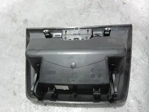 Foto de GUANTERA BMW SERIE X3 (E83) 2.0 Turbodiesel CAT (177 CV / 130 KW) referencia 3402391 foto 2