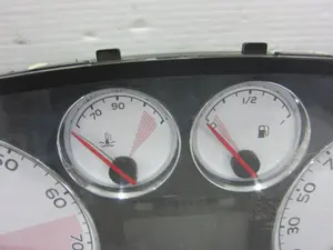 Foto de CUADRO INSTRUMENTOS PEUGEOT 307 BERLINA (S2) referencia 216518703 foto 2