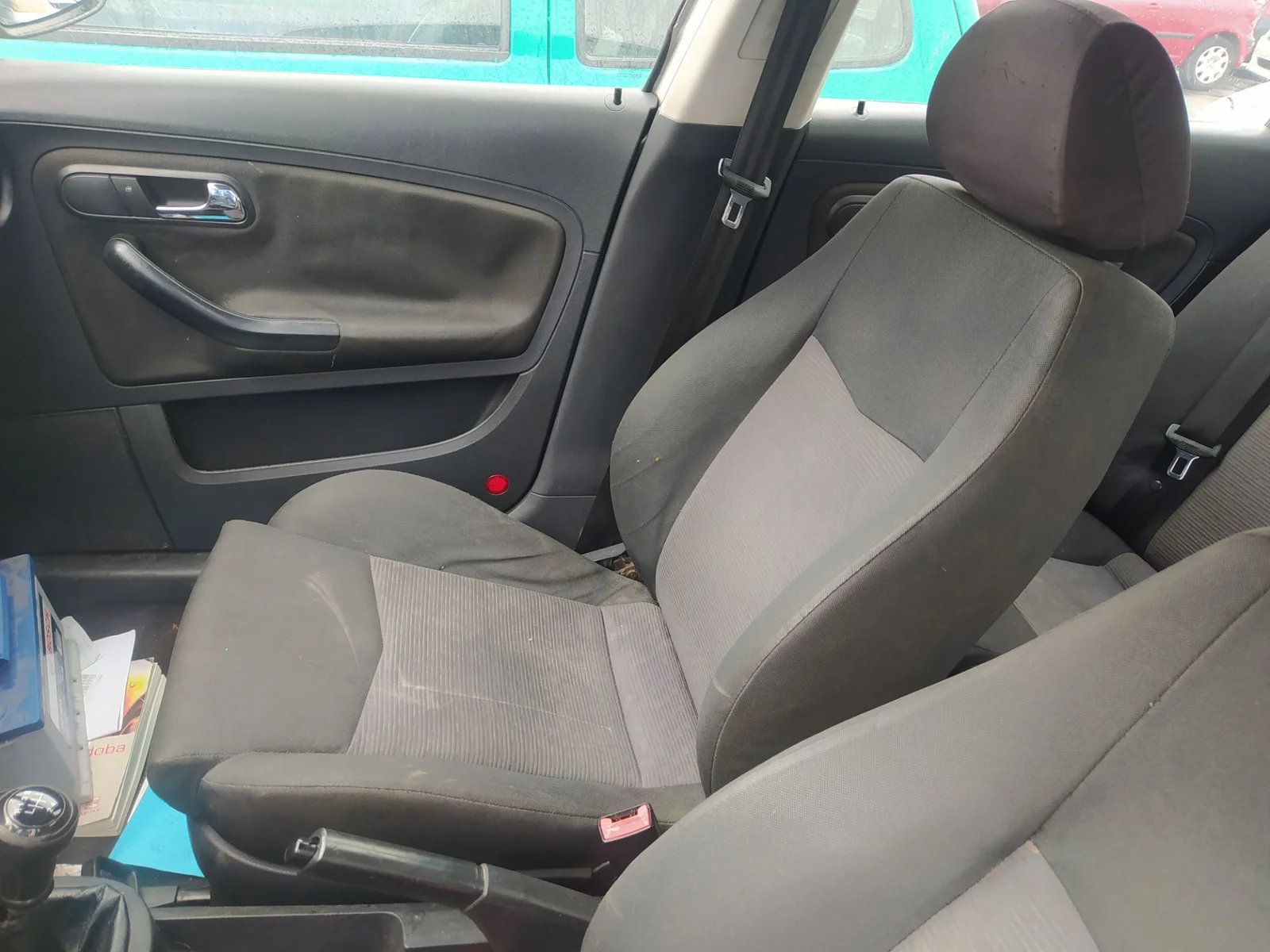 Foto de CINTURON SEGURIDAD DELANTERO DERECHO SEAT CORDOBA BERLINA (6L2) 1.4 16V (75 CV / 55 KW) referencia 6L4857706L RAA