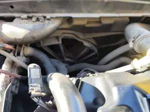 Foto de RADIADOR AGUA RENAULT MEGANE II BERLINA 5P 1.5 dCi Diesel (106 CV / 78 KW)