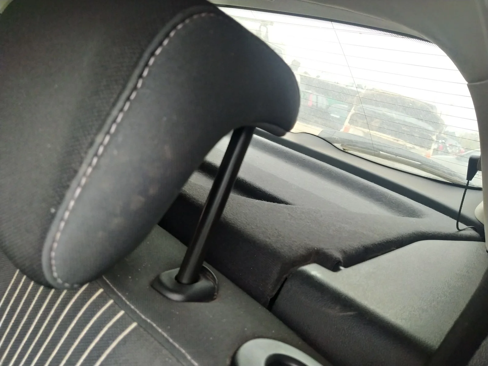 Foto de BANDEJA TRASERA RENAULT MEGANE III BERLINA 5P 1.5 dCi Diesel CAT (86 CV / 63 KW)