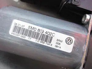 Foto de ELEVALUNAS TRASERO DERECHO VOLKSWAGEN GOLF PLUS V (5M1) 1.6 (102 CV / 75 KW) referencia 5M0839402C foto 2