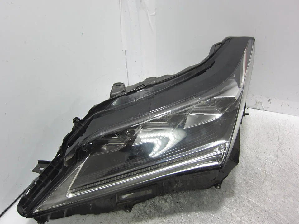 Foto de FARO IZQUIERDO LEXUS RX (GGL1/GYL1) referencia 8990848030
