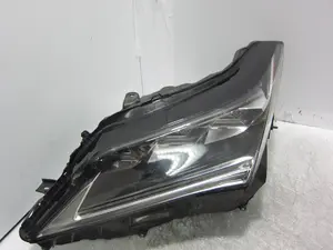 Foto de FARO IZQUIERDO LEXUS RX (GGL1/GYL1) referencia 8990848030