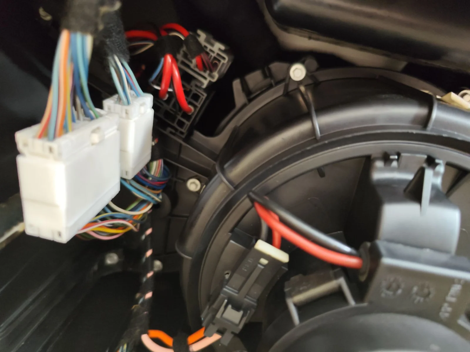 Foto de VENTILADOR CALEFACCION ALFA ROMEO 156 SPORTWAGON 2.4 JTD CAT (175 CV / 129 KW)