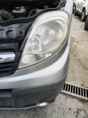 Foto de FARO IZQUIERDO OPEL VIVARO FURGÓN/COMBI 2.0 16V CDTI (114 CV / 84 KW)