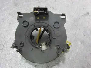 Foto de ANILLO AIRBAG OPEL ASTRA G CARAVAN referencia 90588757 foto 4