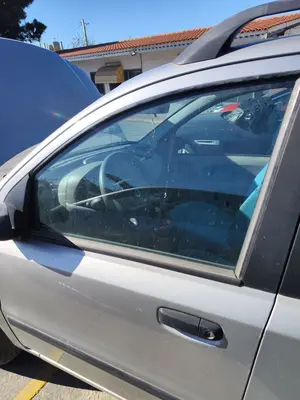 Foto de LUNA DELANTERA IZQUIERDA FIAT II PANDA (169) 1.2 CAT (60 CV / 44 KW)
