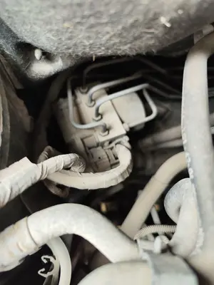 Foto de ABS VOLKSWAGEN POLO IV (9N1) 1.4 16V (75 CV / 55 KW) referencia 6Q0614117R