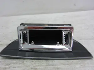 Foto de CENICERO CITROEN C5 BERLINA 2.2 HDi FAP CAT (4HX / DW12ED4) (133 CV / 98 KW) referencia 9650231877 foto 4