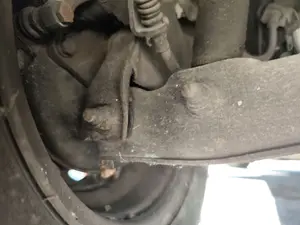 Foto de MANGUETA TRASERA IZQUIERDA VOLVO S40 BERLINA 1.9 Diesel CAT (116 CV / 85 KW)