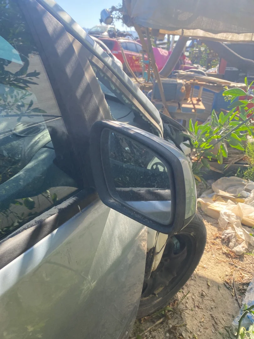 Foto de RETROVISOR DERECHO FORD FOCUS C-MAX (CAP)(2003) 1.6 TDCi CAT (109 CV / 80 KW)