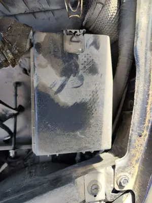 Foto de CAJA RELES / FUSIBLES FORD MONDEO BERLINA (GD) 1.8 Turbodiesel CAT (90 CV / 66 KW)