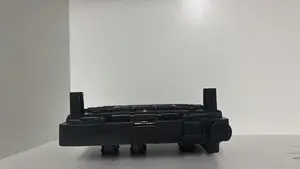 Foto de CAJA RELES / FUSIBLES PEUGEOT 206 referencia 9643498980 foto 2
