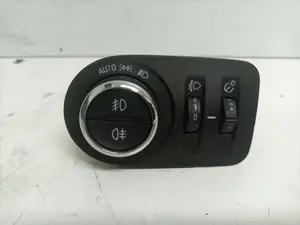 Foto de MANDO LUCES OPEL ASTRA K BERLINA 5P 1.4 16V SIDI Turbo (125 CV / 92 KW) referencia 39050757