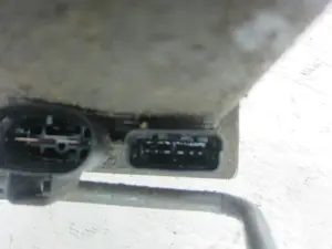 Foto de BOMBA DIRECCION RENAULT LAGUNA III BERLINA 2.0 dCi Diesel CAT (131 CV / 96 KW) referencia 491109313R foto 3