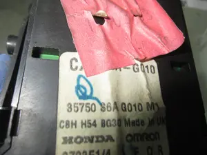 Foto de MANDO ELEVALUNAS DELANTERO IZQUIERDO HONDA CIVIC AERODECK (MB/MC) 1.6 CAT (D 16 B 2) (116 CV / 85 KW) referencia 35750S6AG010 foto 4
