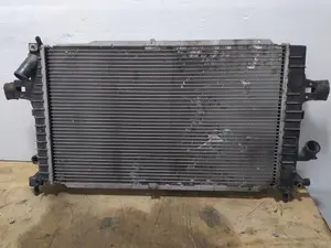 Foto de RADIADOR AGUA OPEL ZAFIRA B 1.7 16V CDTI (110 CV / 81 KW) referencia 13143570 foto 2