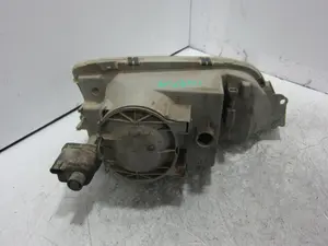 Foto de FARO IZQUIERDO OPEL OMEGA A 2.0 16V CAT (136 CV / 100 KW) foto 5