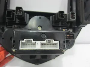Foto de MANDO CALEFACCION / AIRE ACONDICIONADO KIA CARENS (RS) 2.0 Turbodiesel CAT (113 CV / 83 KW) referencia 0K2FA61190 foto 7